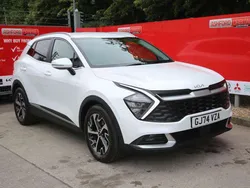 White Used 2024 Kia Sportage 3 SUV | £27,995 (Good price)