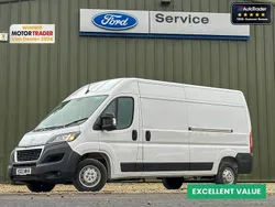 White Used 2023 Peugeot Boxer Premium Van | £18,994 (Fair price)