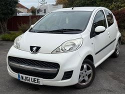 White Used 2011 Peugeot 107 Sportium Hatchback | £2,495 (Fair price)