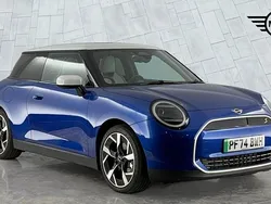 Blue Used 2024 Mini Cooper SE Hatch Hatchback | £27,290