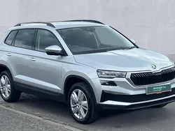 Brilliant silver metallic New 2024 Skoda Karoq SE Drive SUV | £24,750 (Good price)