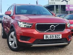 Red Used 2019 Volvo XC40 Momentum SUV | £13,995 (A bit pricey)