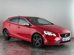 Red Used 2017 Volvo V40 R-Design Pro Estate | £9,350 (Good price)