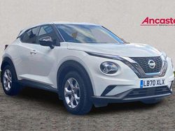 White Used 2020 Nissan Juke N-Connecta SUV | £13,875 (Fair price)