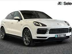 White Used 2022 Porsche Cayenne SUV | £63,800 (A bit pricey)