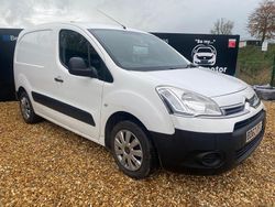 White Used 2012 Citroën Berlingo | £3,499 (Fair price)