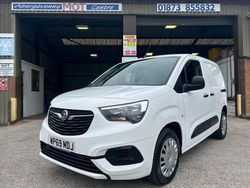White Used 2019 Vauxhall Combo Sportive MPV | £8,495 (A bit pricey)