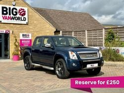 Blue Used 2011 Isuzu Rodeo SUV | £4,994