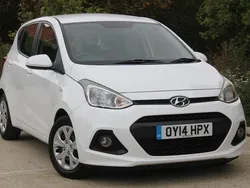 Bright white Used 2014 Hyundai i10 SE Hatchback | £3,650 (Fair price)