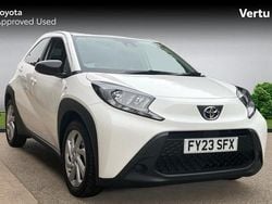 White Used 2023 Toyota Aygo PURE Hatchback | £14,237 (Good price)