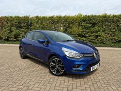 Blue Used 2017 Renault Clio IV Dynamique Hatchback | £11,100 (Fair price)