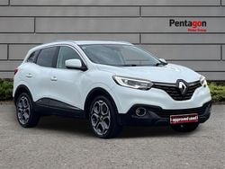 White Used 2017 Renault Kadjar Dynamique SUV | £7,189 (Fair price)