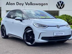 White Used 2025 VW ID.3 Pro Hatchback | £31,995