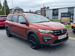 Brown Used 2022 Dacia Jogger Extreme MPV | £14,501 (Fair price)