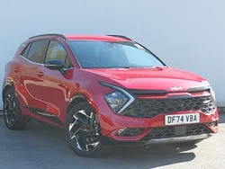 Red Used 2024 Kia Sportage 4 SUV | £27,998 (Good price)