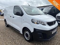 White Used 2021 Peugeot Expert Van | £10,995 (Fair price)