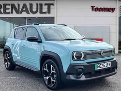 Green New 2025 Renault R4 Komfort Estate | £30,495