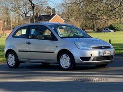 Silver Used 2005 Ford Fiesta Hatchback | £2,990