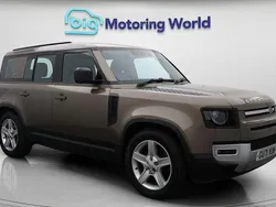 Used 2022 Land Rover Defender SE SUV | £39,900 (Good price)