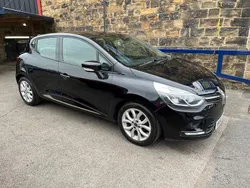 Black Used 2016 Renault Clio IV Dynamique Hatchback | £5,490 (Fair price)