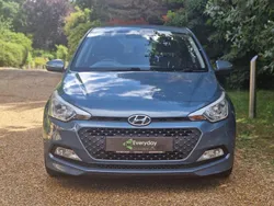 Blue Used 2016 Hyundai i20 SE Hatchback | £5,499 (Super price)