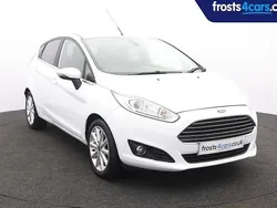 White Used 2016 Ford Fiesta Titanium Hatchback | £7,995 (Fair price)