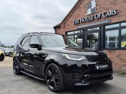 Black Used 2025 Land Rover Discovery 5 SE Dynamic SUV | £61,995 (Expensive)