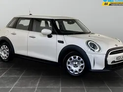 White Used 2021 Mini ONE Classic Hatchback | £10,495 (Good price)