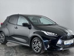 Used 2025 Toyota Yaris Hybrid Design Hatchback | £18,250 (Super price)