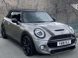 Silver Used 2018 Mini Cooper S Hatchback | £15,490 (Fair price)