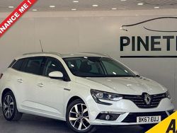 Used 2017 Renault Mégane IV Dynamique Estate | £9,499 (Fair price)