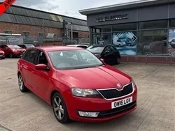 Red Used 2016 Skoda Rapid SE Hatchback | £4,999 (Good price)