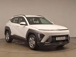 Special solid atlas white New 2025 Hyundai Kona Advanced SUV | £22,998 (Super price)