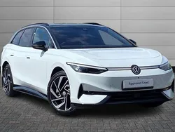 White Used 2024 VW ID.7 Pro Sedan | £36,999 (Good price)