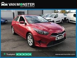 Red Used 2023 Kia Ceed Hatchback | £14,998 (Good price)