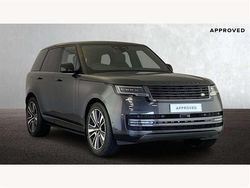 Unknown Used 2025 Land Rover Range Rover HSE SUV | £105,250 (Fair price)