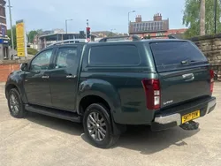 Green Used 2017 Isuzu D-Max Pickup | £15,750 (Fair price)