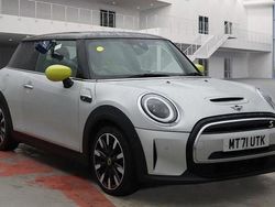 Silver Used 2021 Mini Cooper SE Hatch Hatchback | £16,999 (A bit pricey)