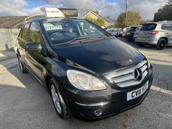 Black Used 2011 Mercedes B180 SE MPV | £2,995