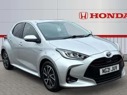 Used 2025 Toyota Yaris Hybrid Design Hatchback | £14,956 (Super price)