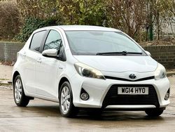 White Used 2014 Toyota Yaris Hybrid Plus Hatchback | £7,400 (Expensive)