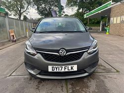 Grey Used 2017 Vauxhall Zafira Design Edition MPV | £7,495 (Expensive)