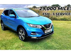 Blue Used 2017 Nissan Qashqai N-Connecta SUV | £12,995 (Fair price)