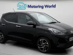 New 2025 Hyundai i10 Premium Hatchback | £15,600 (Fair price)