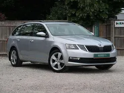 Brilliant silver metallic Used 2020 Skoda Octavia SE Estate | £16,795 (Fair price)