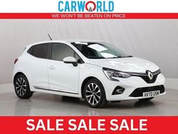 White Used 2020 Renault Clio V Iconic Hatchback | £7,700