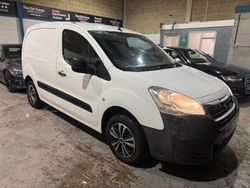 White Used 2017 Peugeot Partner Van | £4,399 (Fair price)