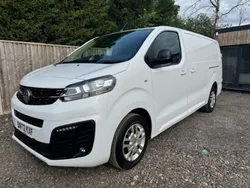 White Used 2022 Vauxhall Vivaro Sportive Van | £10,470 (Good price)