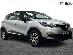 Silver Used 2018 Renault Captur Play SUV | £9,000 (Fair price)