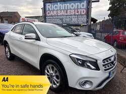 White Used 2017 Mercedes GLA200 SE SUV | £9,495 (A bit pricey)
